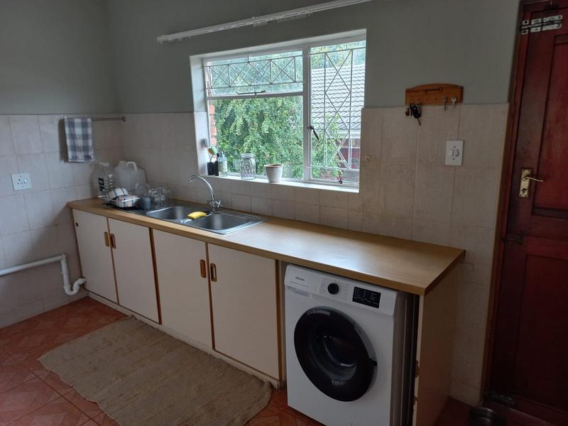 To Let 2 Bedroom Property for Rent in Grahamstown Eastern Cape